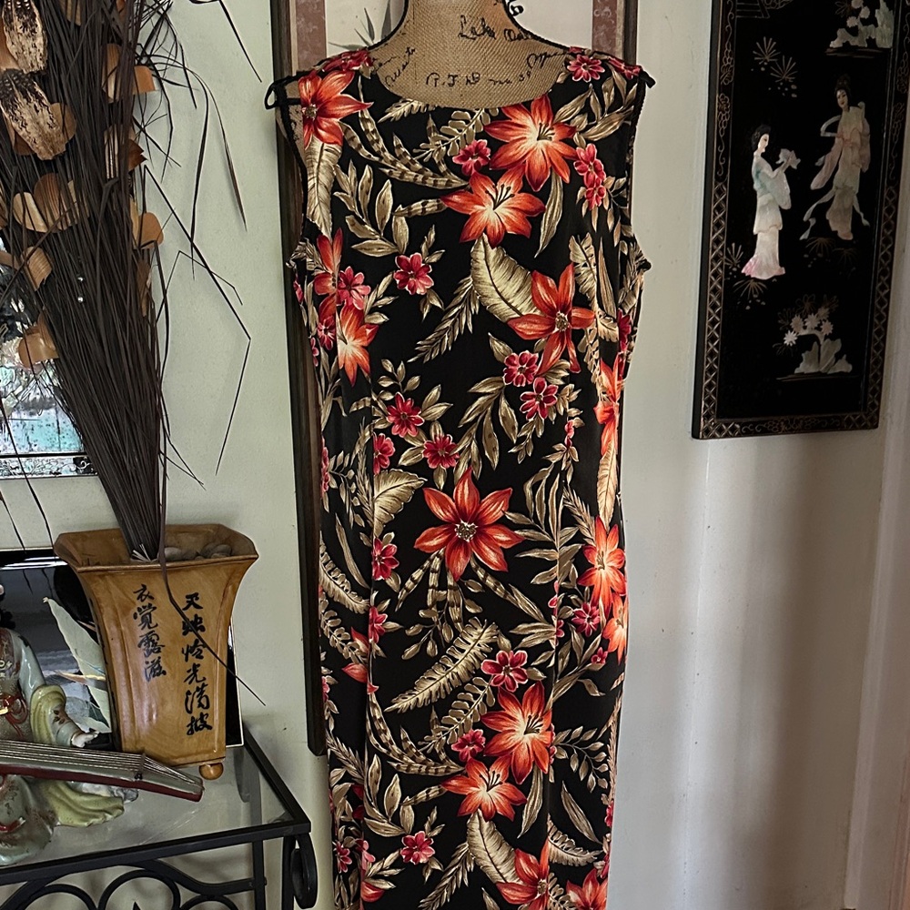 Sag Harbor Black and Red Floral Maxi Dress